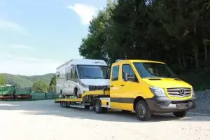 BE Minisattel Autotransporter Sprinter